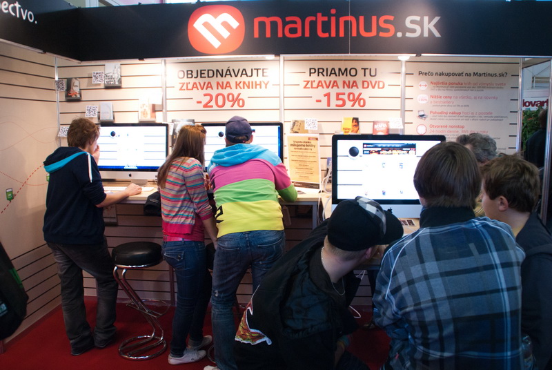 Mať na Bibliotéke v ponuke viac ako stotisíc titulov? Žiadny problém! :-)